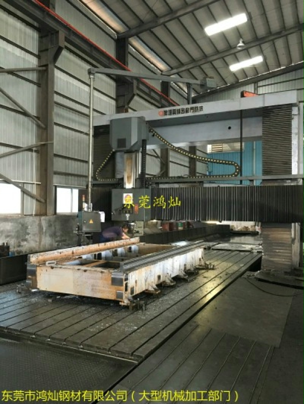 大型cnc加工中心在加工模具時應該注意什么？